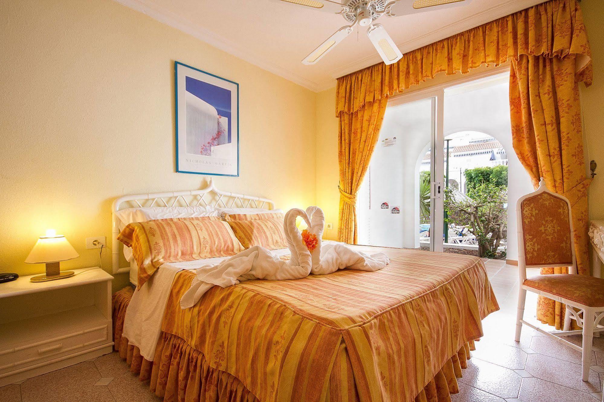 Aparthotel Ona Claveles Los Cristianos (Tenerife)