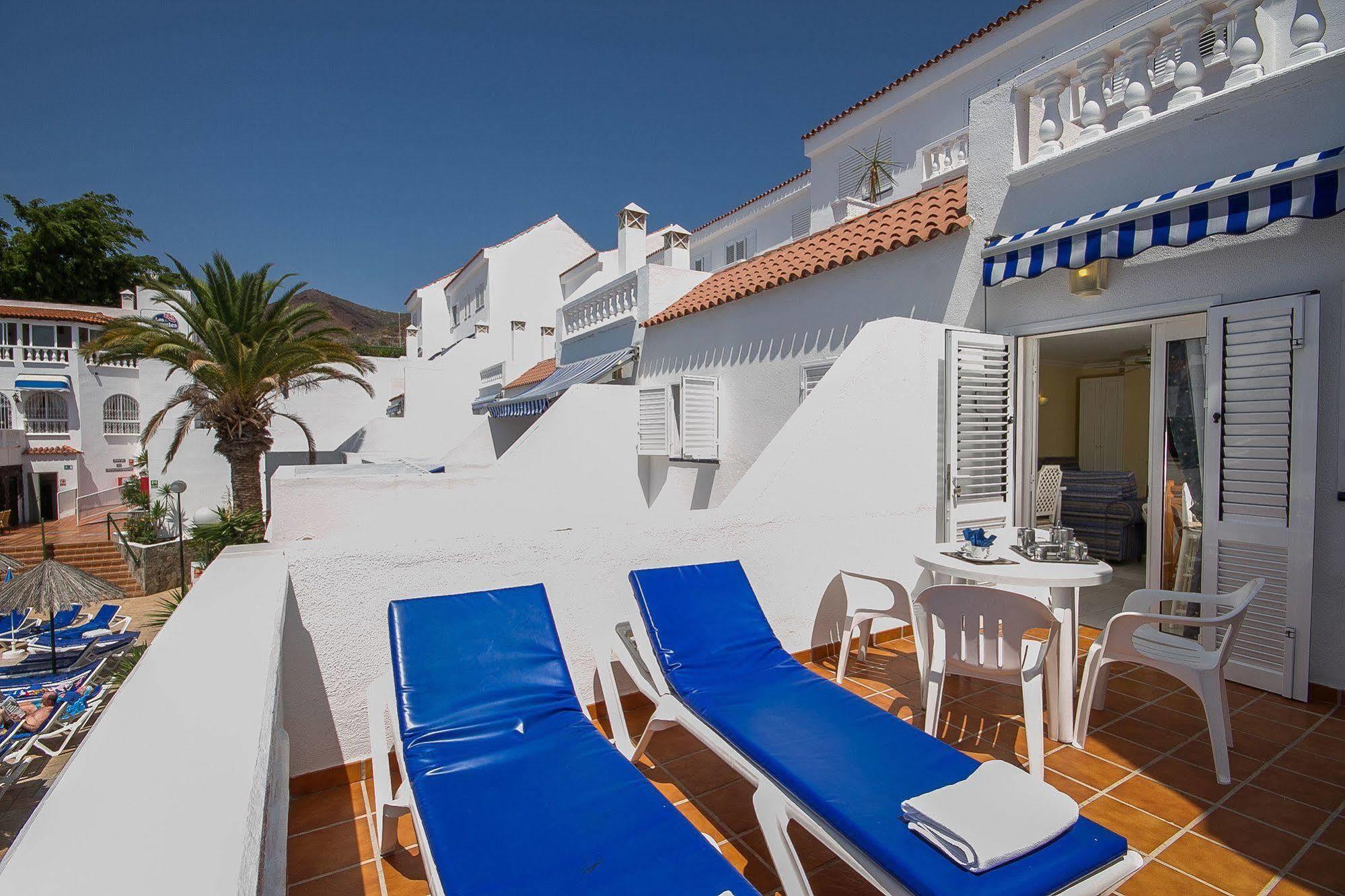 Aparthotel Ona Claveles 3*