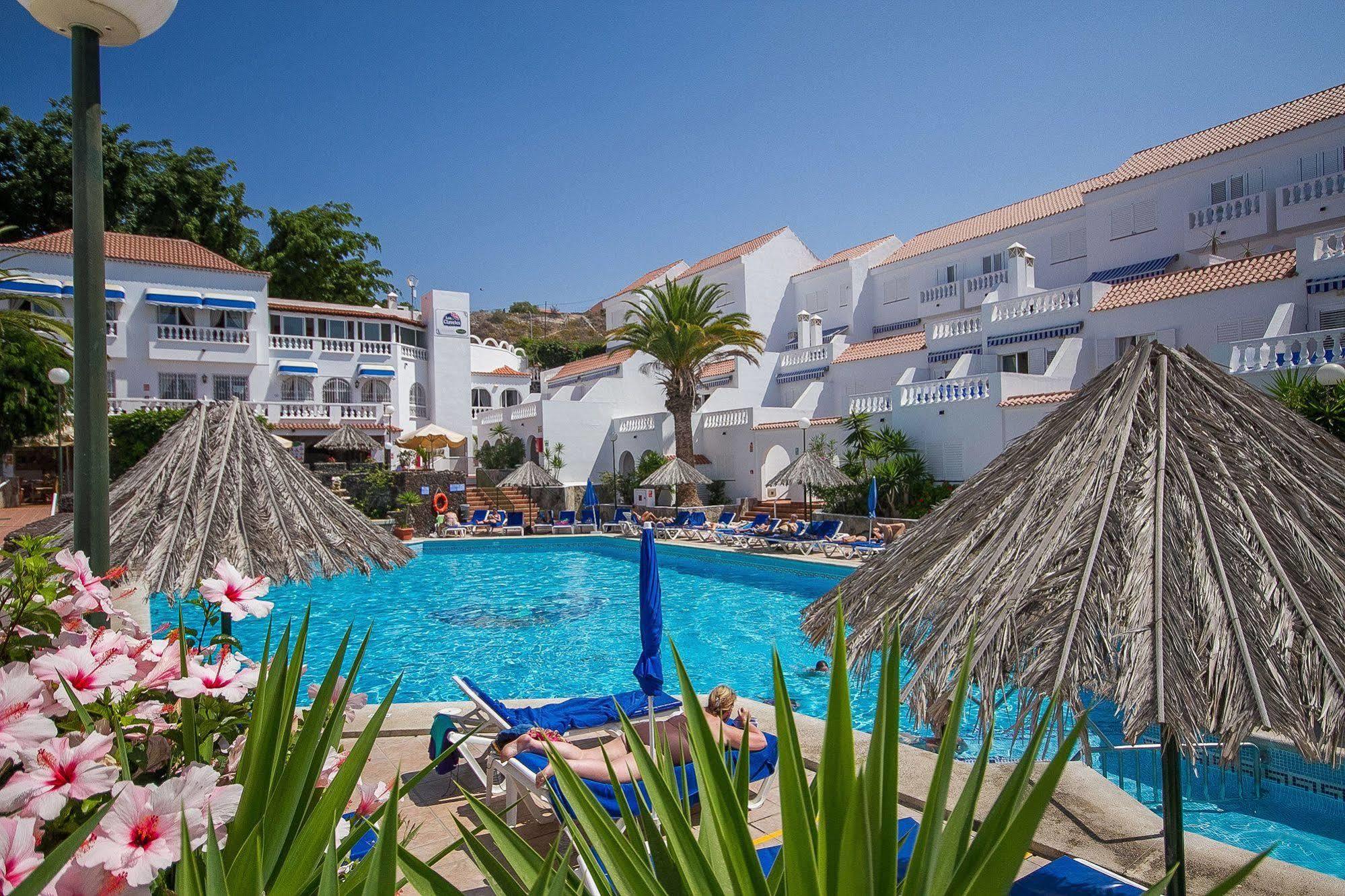 Ona Claveles Aparthotel 3*